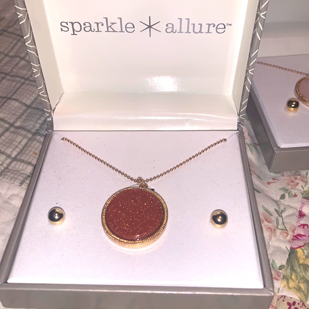 Sparkle Allure Gold sparkle necklace Set